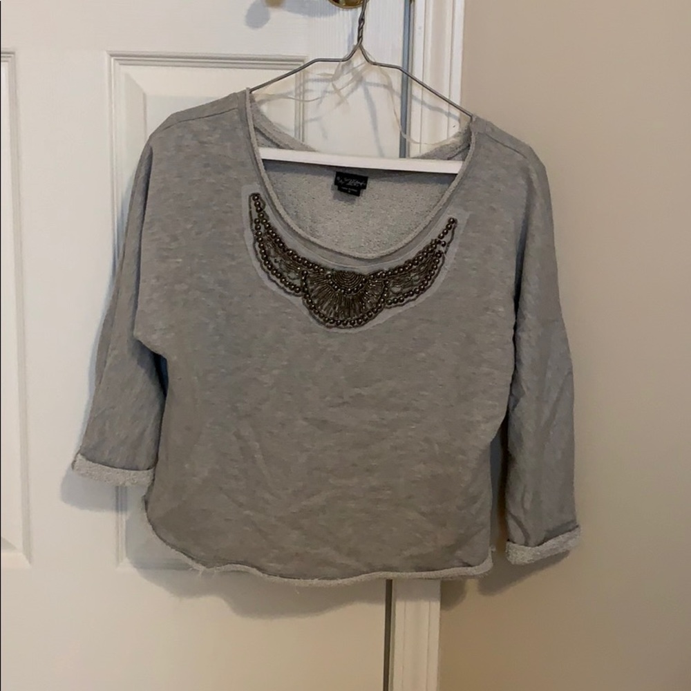 Gray sweatshirt